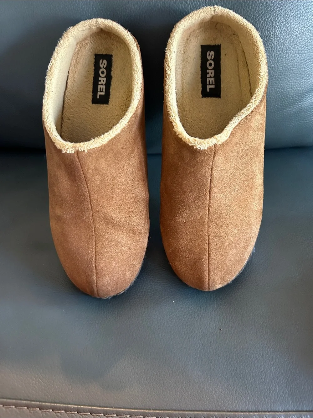 Sorel Youth Lanner Ridge II Sippers Color Camel Brown unisex‎ Youth Size 6